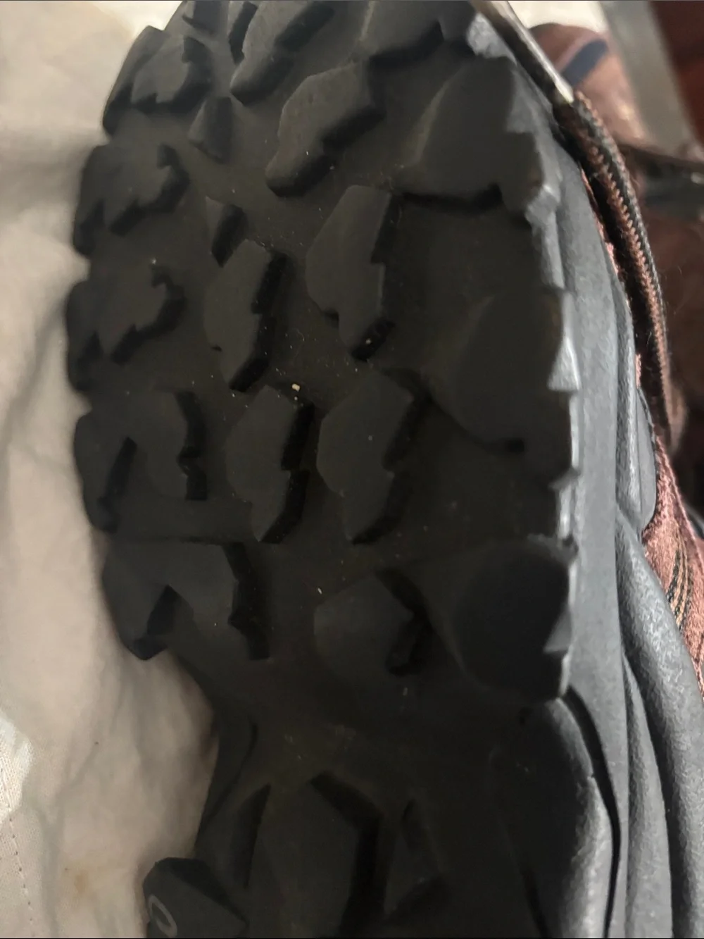 Brown Suede Men’s Outdoor Boots with Navy Mesh Accents